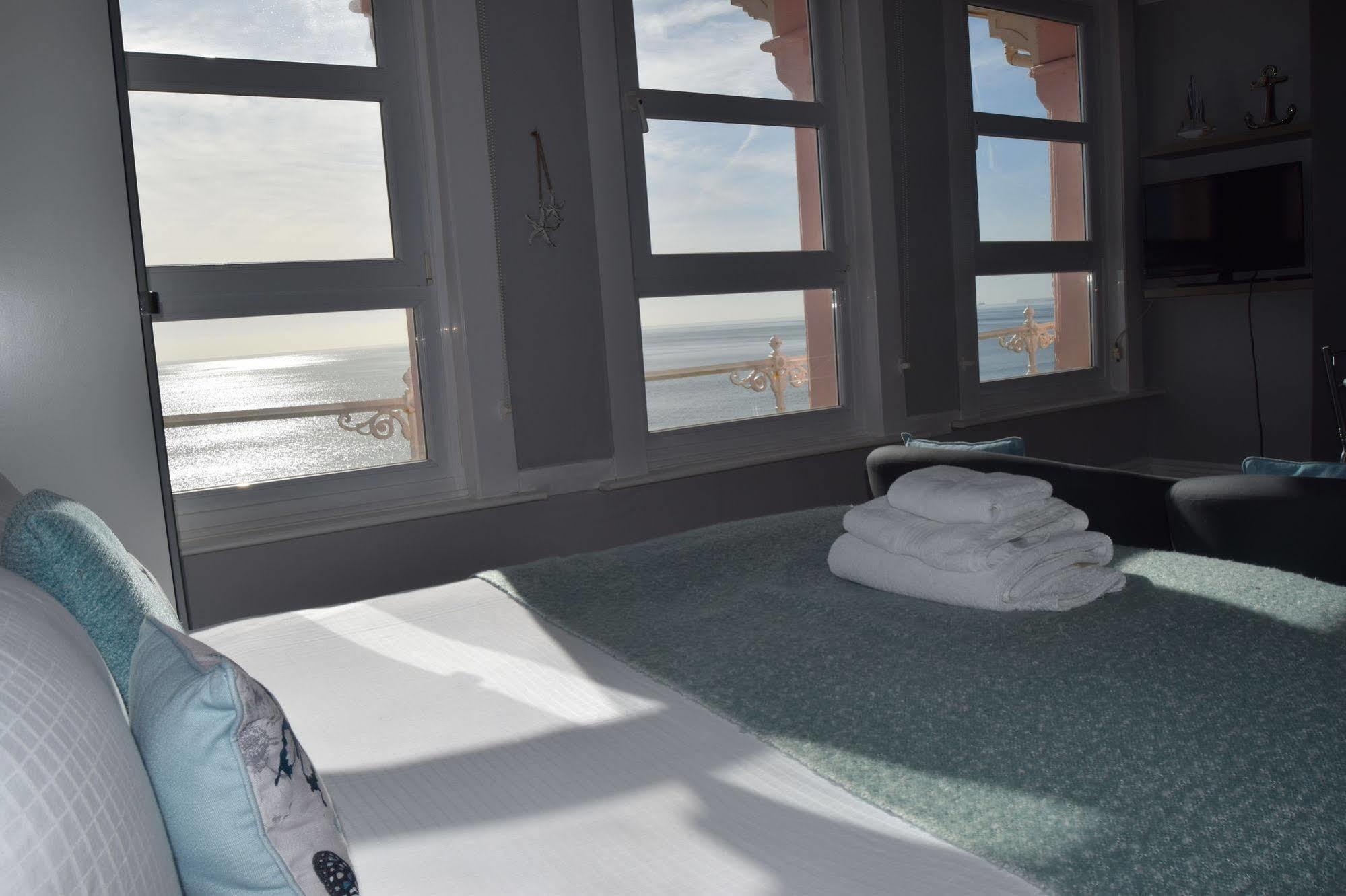 The Blenheim Bed and Breakfast Dawlish Buitenkant foto