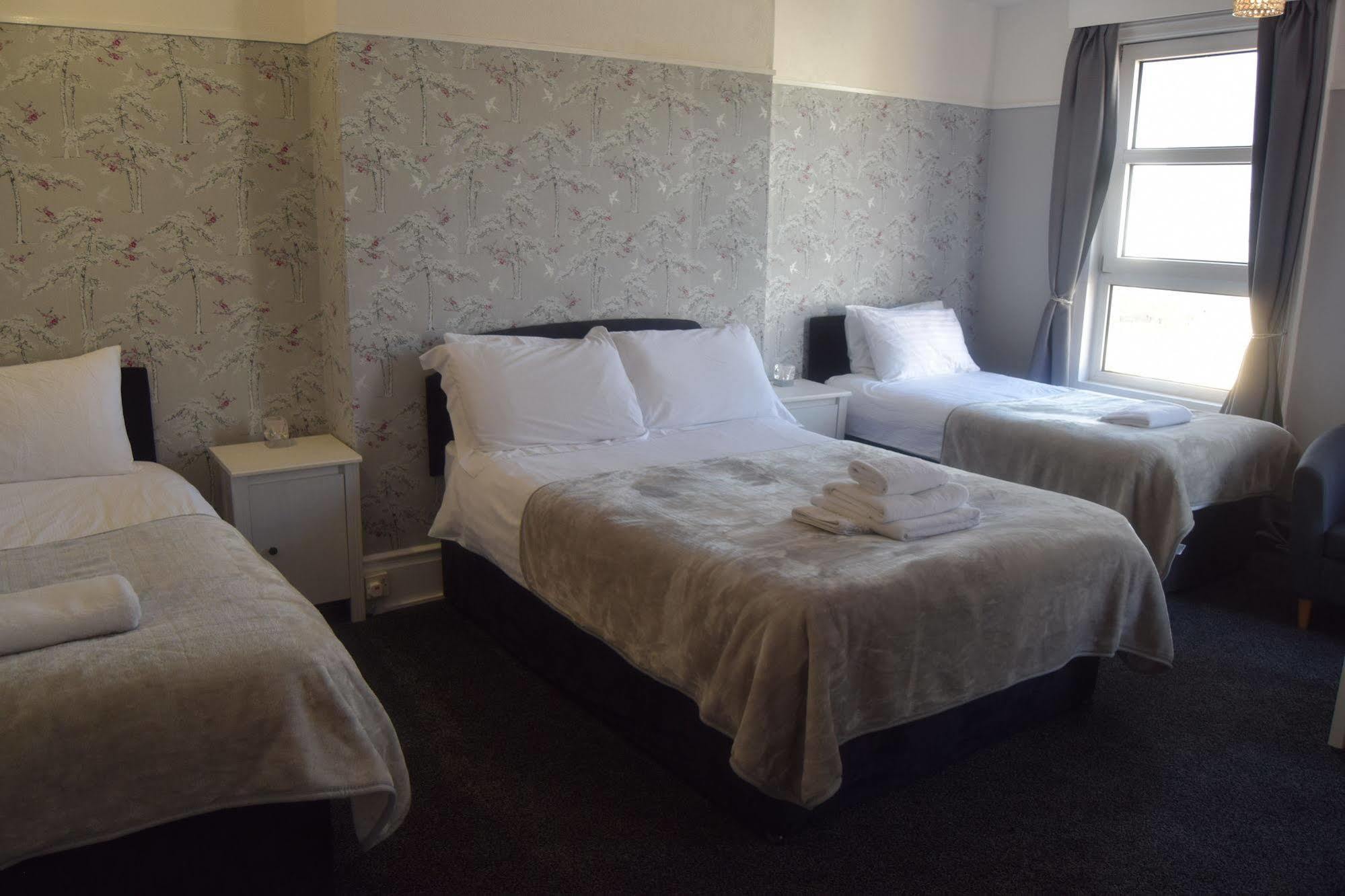 The Blenheim Bed and Breakfast Dawlish Buitenkant foto